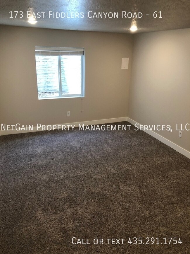 Building Photo - 173 E Fiddlers Canyon Rd