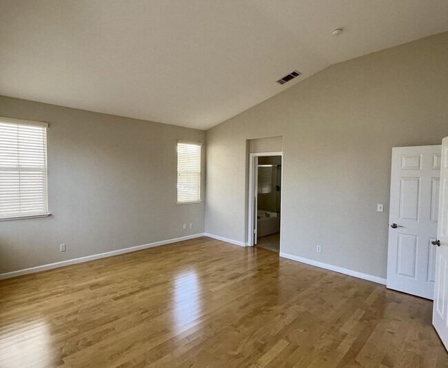 Building Photo - 603 Rockingham Ln