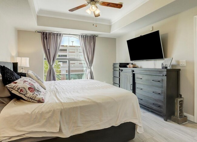 Building Photo - 2299 Lone Star Dr