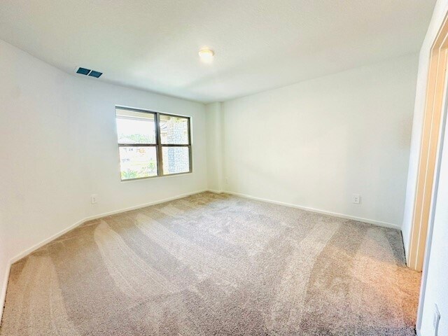 Building Photo - 2711 Pheasant Hl Ct