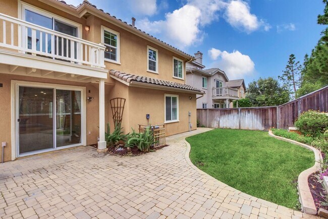 Building Photo - 4 Bedroom Cul-de-Sac home in San Elijo Hills!