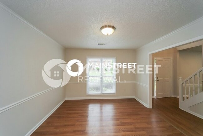 Building Photo - 4 Bedroom Pet-Friendly Home in Cordova, TN with Main Street Renewal