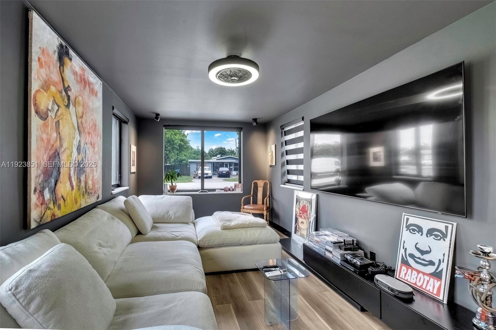 Building Photo - 530 NW 39th St