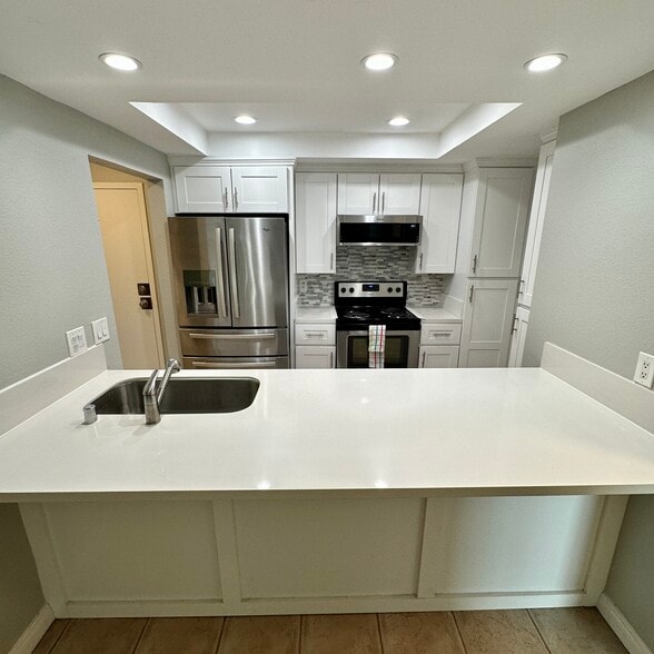 Building Photo - 178 Fourth Ave