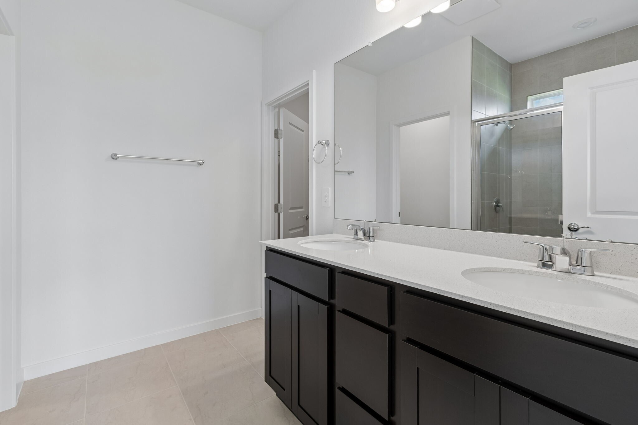 Building Photo - 11243 Sycamore Glen Loop