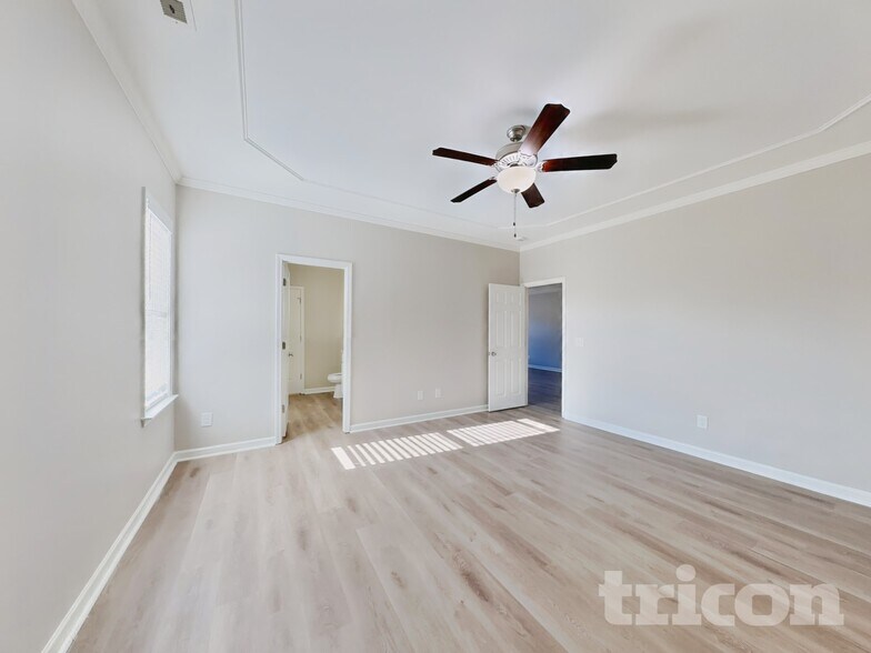 Building Photo - 175 Gray Ghost St