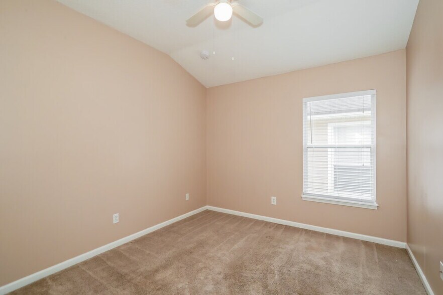 Building Photo - 3946 Pebble Brooke Circle South