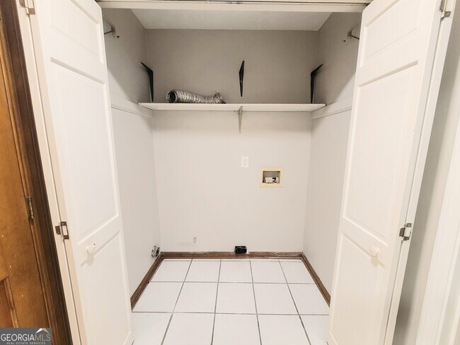 Building Photo - 10834 Sunfield Way