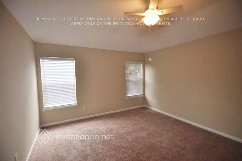 Building Photo - 1620 Merroway Ln