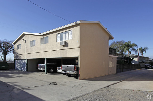 Building Photo - Maple Street Apartments