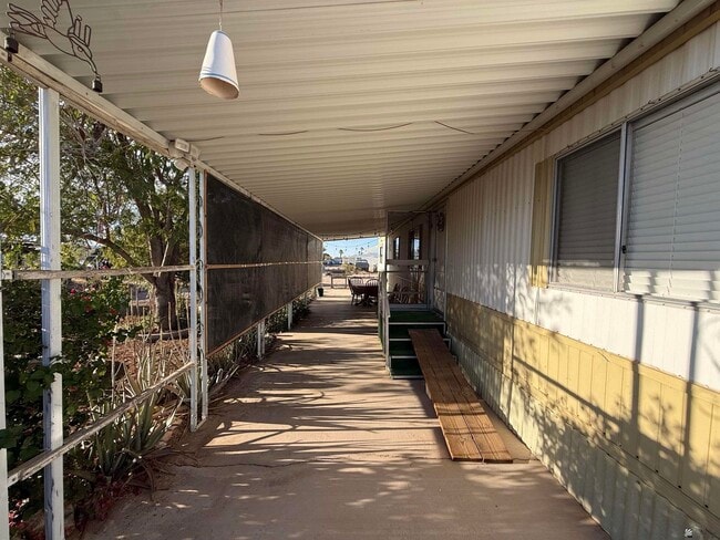 Building Photo - 9384 E Ranch Dr