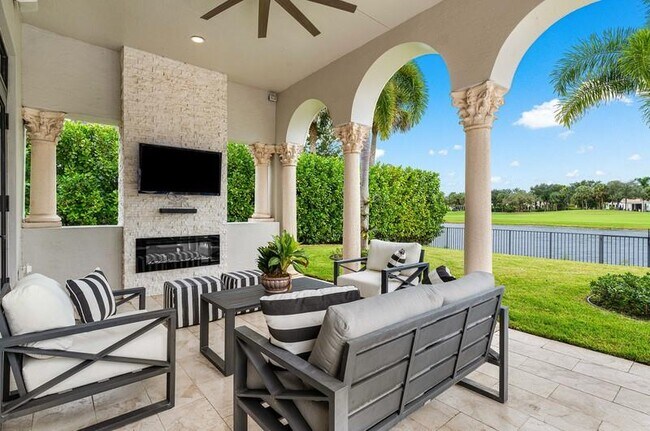 Building Photo - 7240 Lemon Grass Dr