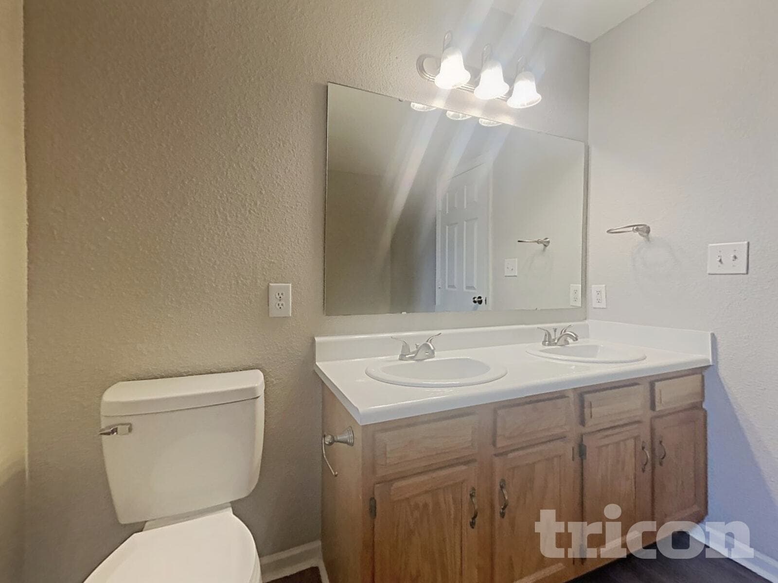 Building Photo - 8309 Brambleberry Dr