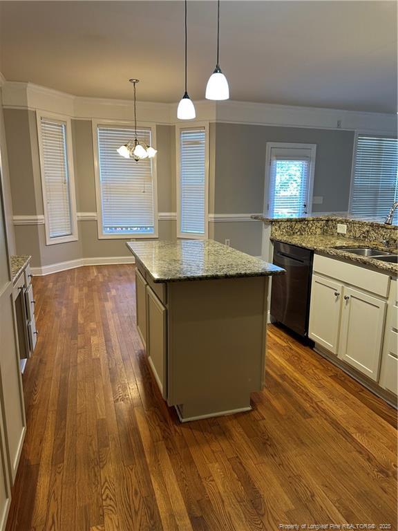 Building Photo - 317 Lancelot Ct