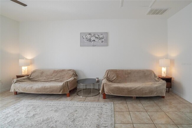 Building Photo - 12113 Capilla Ln