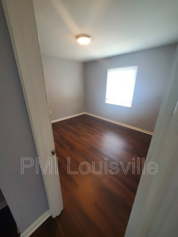 Building Photo - 5511 Yucca Ln