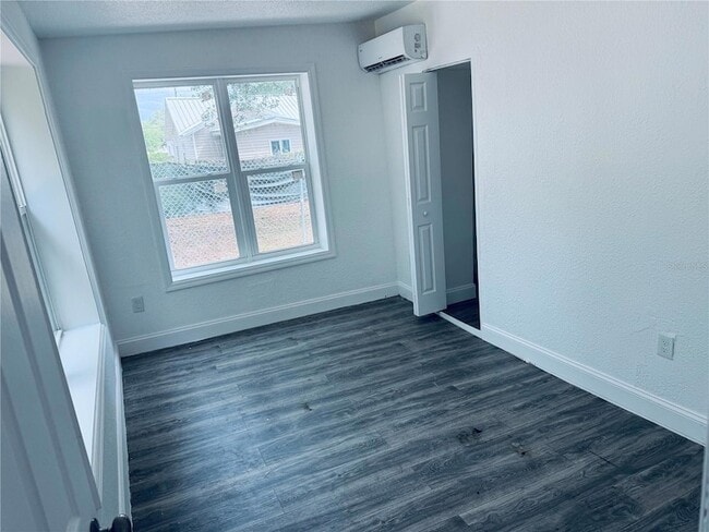 Building Photo - 2610 N 59th St