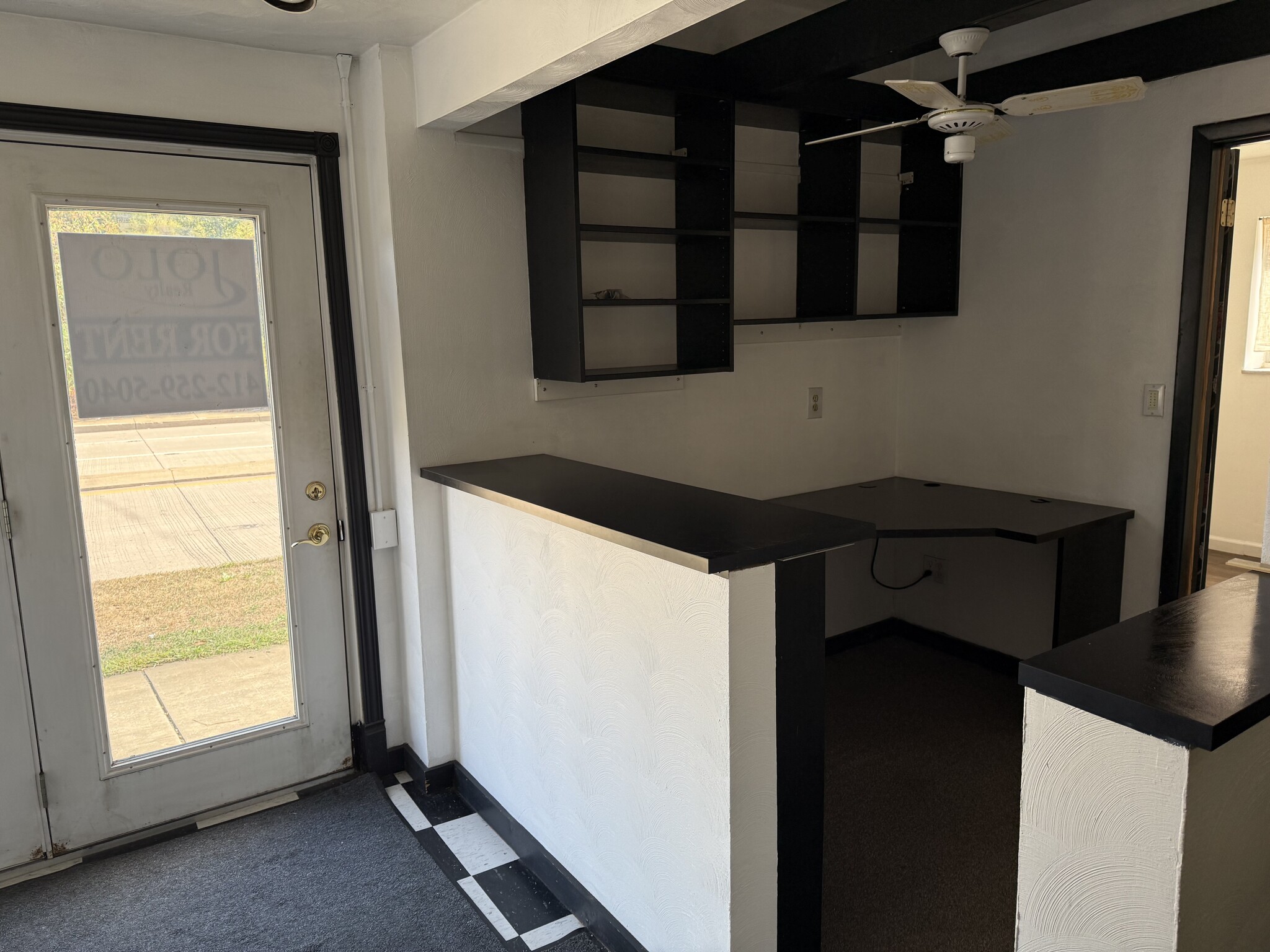 Building Photo - 621 Butler St