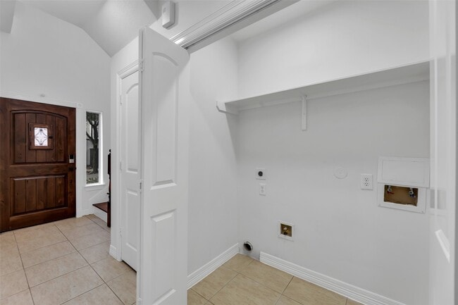 Building Photo - 6014 Hamman St