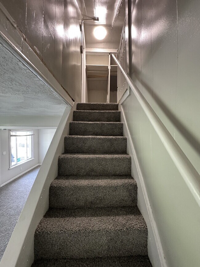 Building Photo - 3251 Spruce St