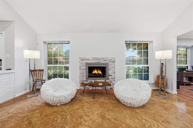 Building Photo - 1117 Glyndon Dr