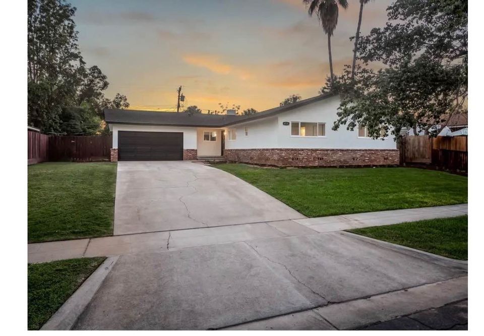 Building Photo - 4735 N Bengston Ave
