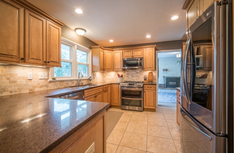 Building Photo - 10254 N Sunnycrest Dr