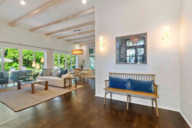 Building Photo - 14404 Stroller Way