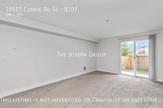 Building Photo - Beautifully Remodeled 2BD/2BA Condo in Mon...