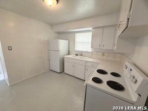 Building Photo - 115 Victor St