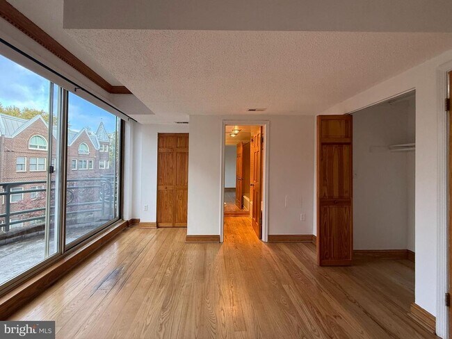 Building Photo - 2727 M St NW