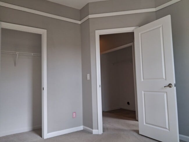 Building Photo - 4301 Saltmarsh Ln