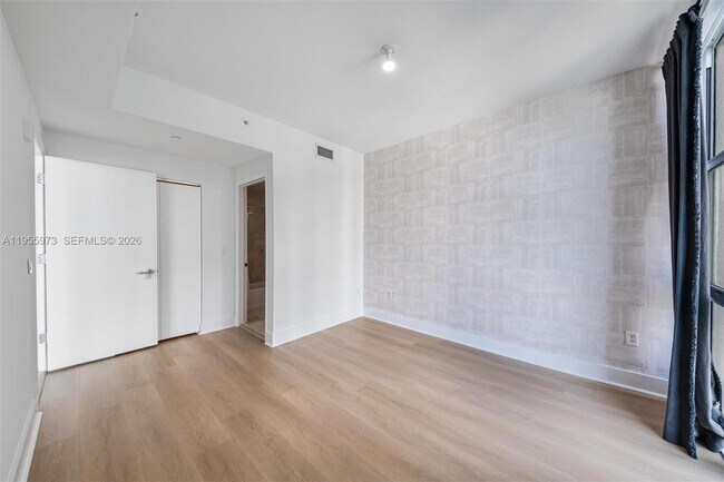 Building Photo - 3131 NE 188th St