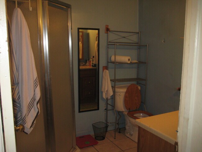 Building Photo - 1 Dana Ave