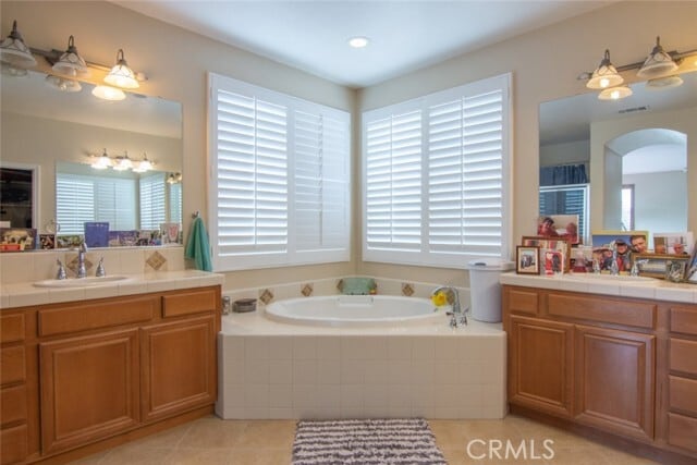 Building Photo - 23806 Mission Puebla