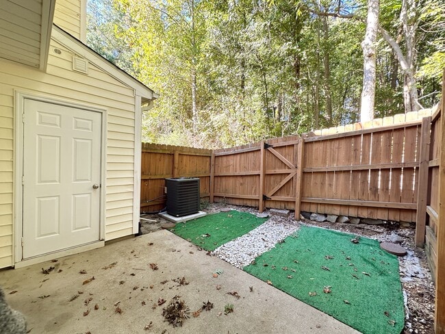 Building Photo - 114 Harbor Haven Dr