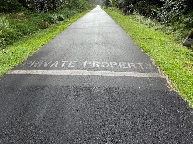 Building Photo - 15-2796-2796 Nenue St