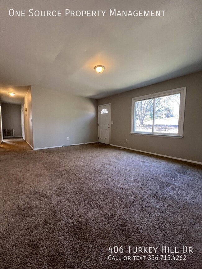 Building Photo - 406 Turkey Hill Dr