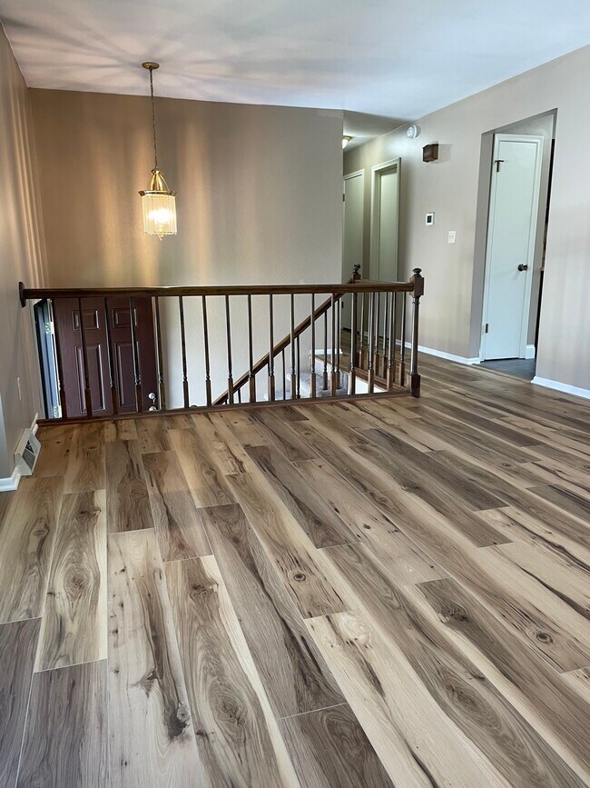 Building Photo - 4611 Margo St