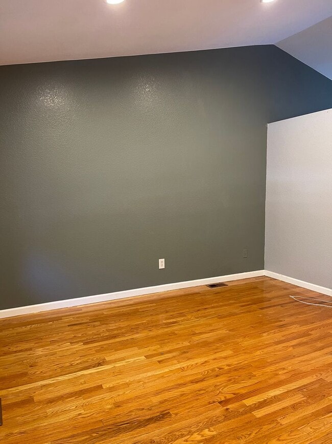 Building Photo - 3 bedroom single family house in Broomfield