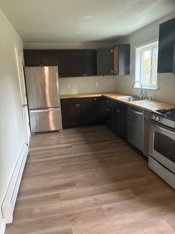 Building Photo - 711 E Mountain Ash Loop