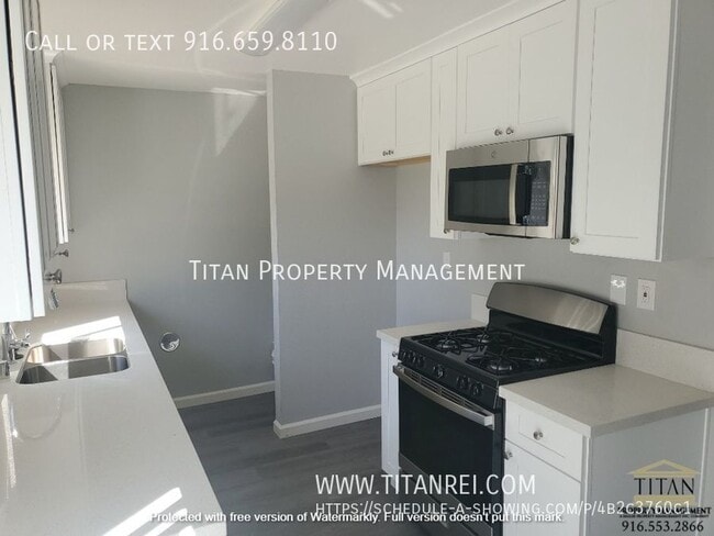 Building Photo - 7800 50th Ave