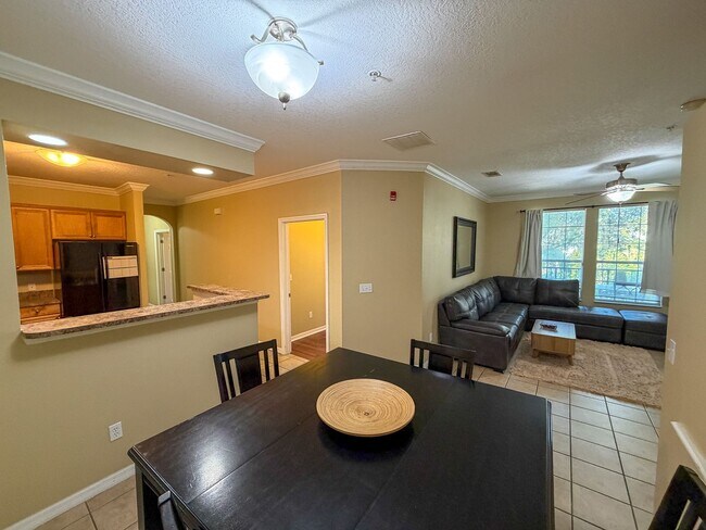 Building Photo - Campus View North #203