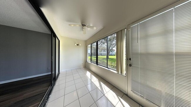 Building Photo - 1750 Belleair Forest Dr