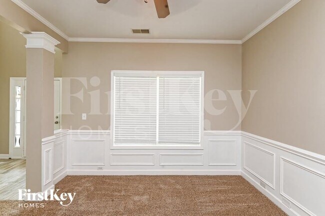 Building Photo - 9424 Pepperidge Ave NW