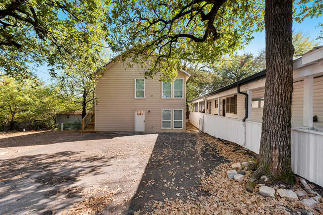 Building Photo - 123 Folly Beach Dr