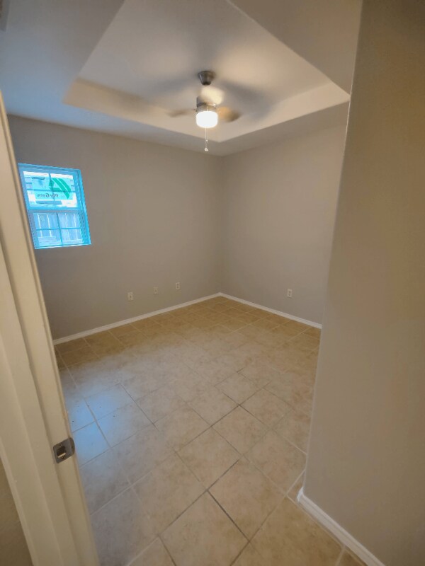 Building Photo - 2803 Pompeii St