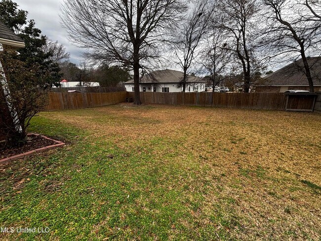 Building Photo - 538 Brighton Cir