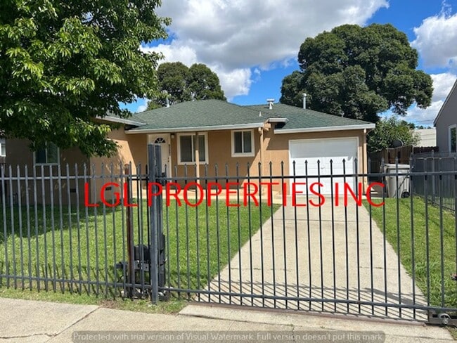 Building Photo - 6207 Booth Ln