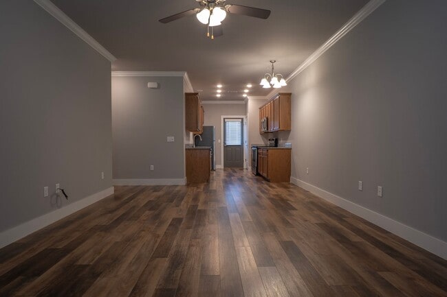 Building Photo - 1733 Booker Cir